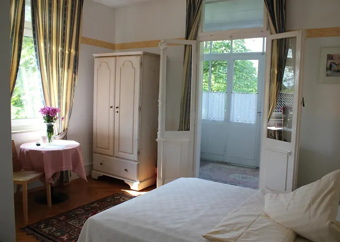 Ξενοδοχείο Waldfriede 2*